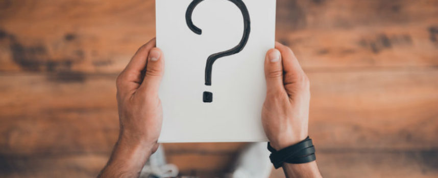 Geheimcodes im Arbeitszeugnis: Was die Formulierungen wirklich bedeuten