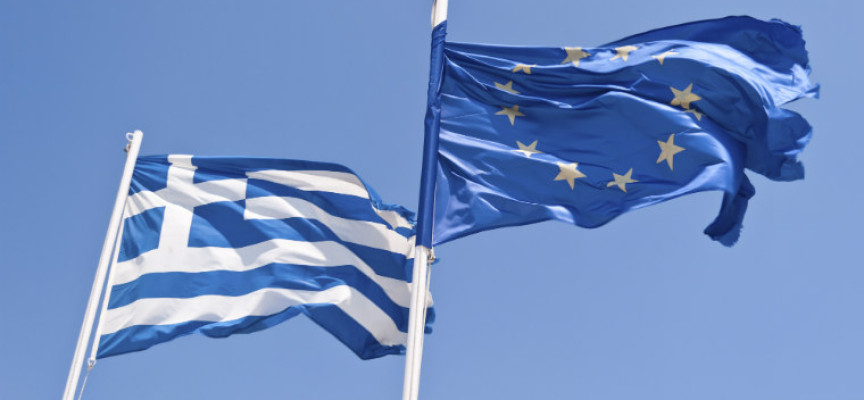 Muss Griechenland aus dem EURO oder nicht?