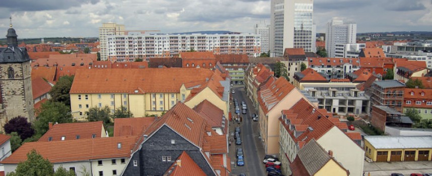 Wohnungen für viele unbezahlbar: Forderungen nach billigeren Wohnungen