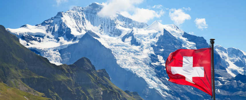 Schweizer Bürger entscheiden sich gegen strikte Zuwanderungsbeschränkungen